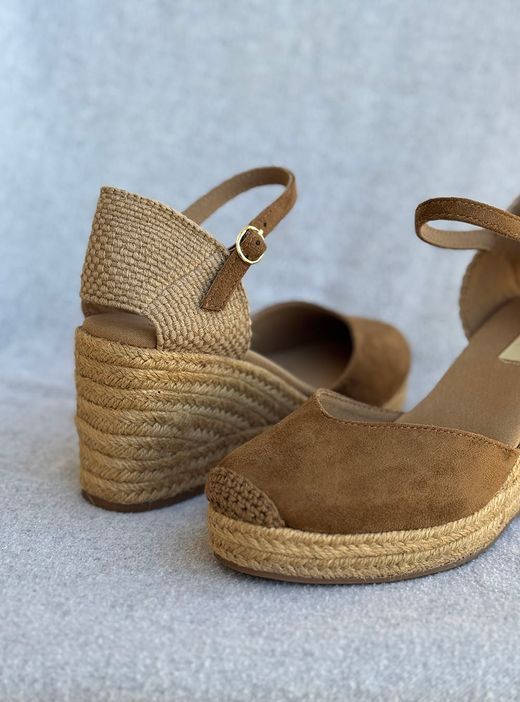 Alpargata de cuña cámel