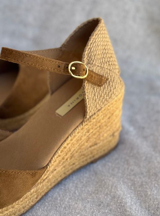 Alpargata de cuña cámel