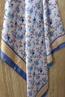 Bandana flores azul-naranja-beige