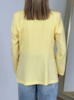 Blazer amarilla