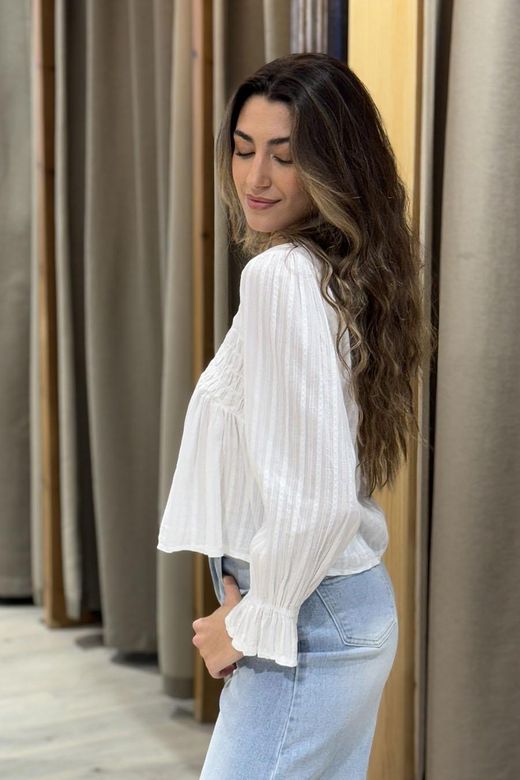 Blusa fluída vuelo blanca