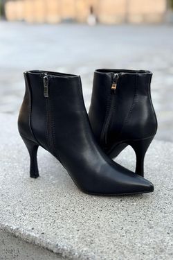 Botines tacón kitten negro