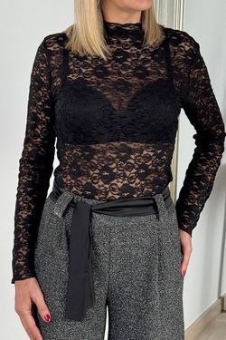 Camiseta blonda negra