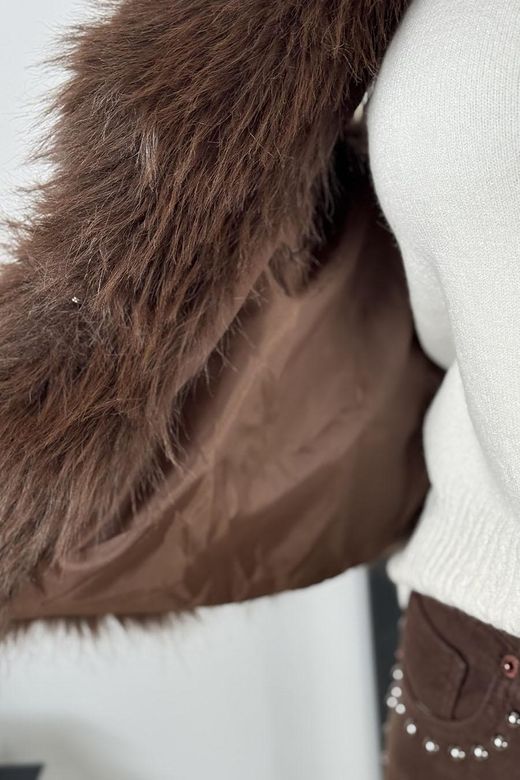 Chaleco efecto pelo marrón