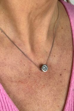 Colgante chatón y brillante silver