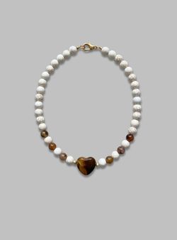 Collar corazón marrón
