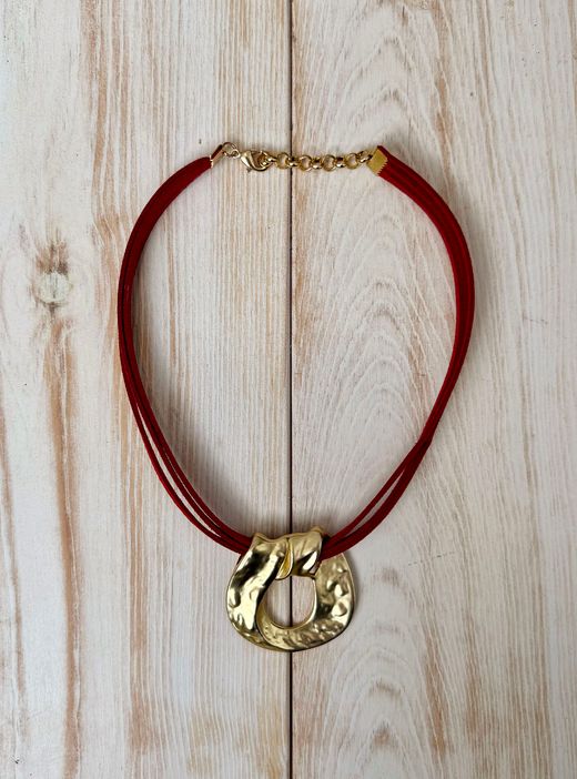 Collar corto irregular gold-rojo