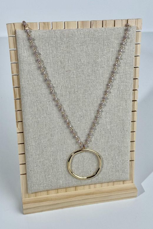 Collar dorado con aro