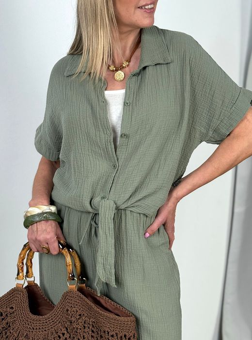 Collar moneda dorada