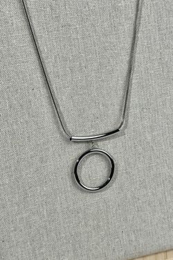 Collar plateado aro de acero