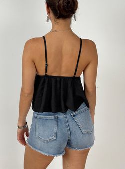 Crop top tachas negro
