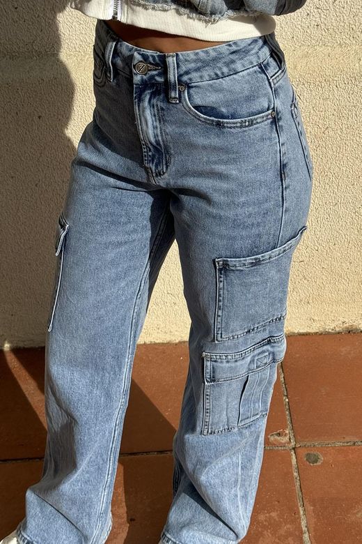Jeans cargo wide leg azul delavado