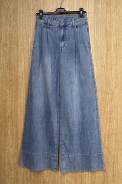 Jeans wide leg pinzas azul delavado