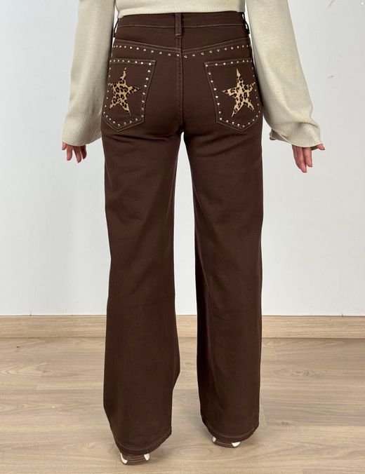 Jeans Wide Leg Tachuelas Star marrón