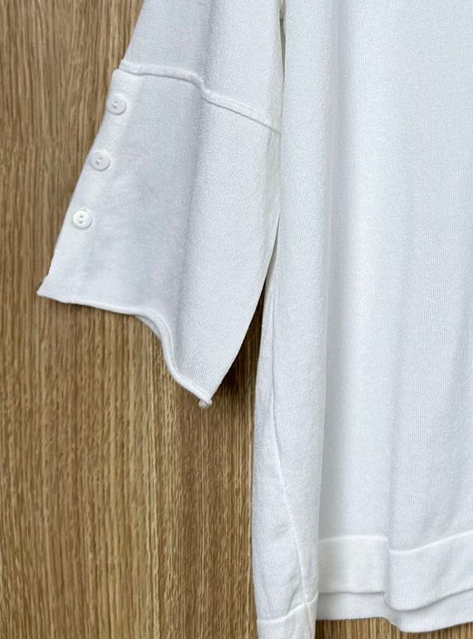 Jersey fino tres botones blanco