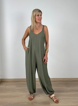Mono Acosta verde kaki