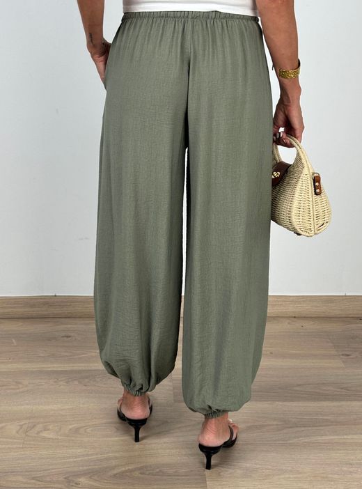Pantalón bombacho kaki