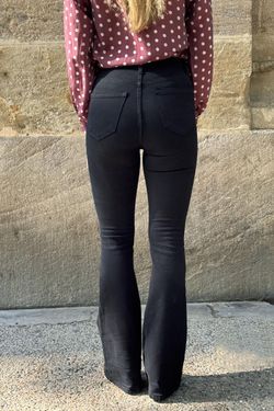 Pantalón campana negro