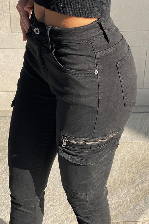 Pantalón cargo elástico negro