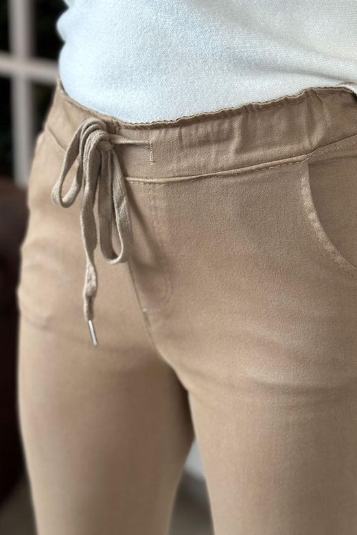 Pantalón jogger cámel