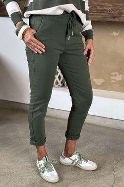 Pantalón jogger verde kaki