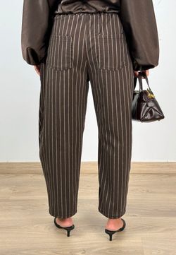 Pantalón Sastrero Asimétrico Marrón