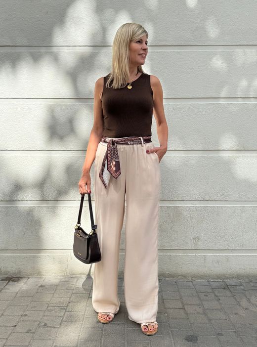 Pantalón wide leg bandana beige