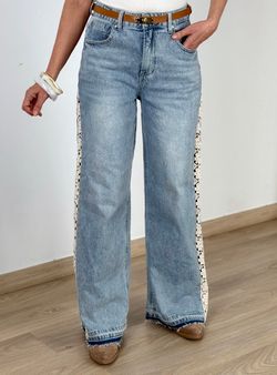 Pantalones vaqueros con encaje
