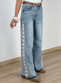 Pantalones vaqueros con encaje