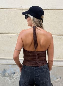 Top Halter Blonda Marrón