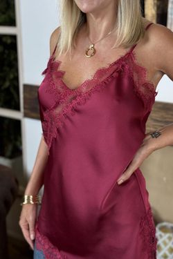 Top lencero raso granate