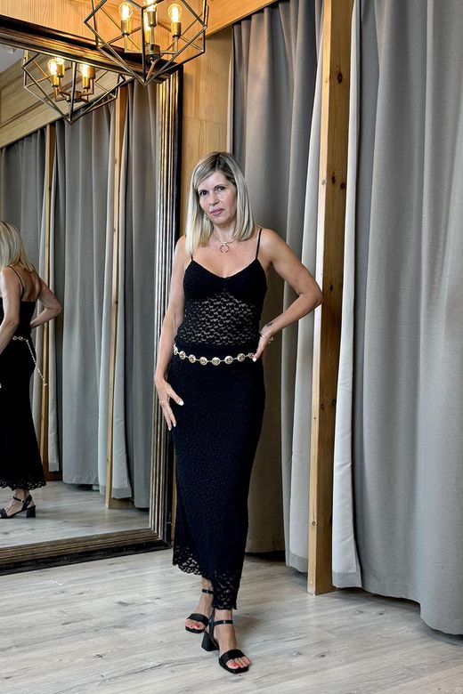 Top tirantes tul bordado negro