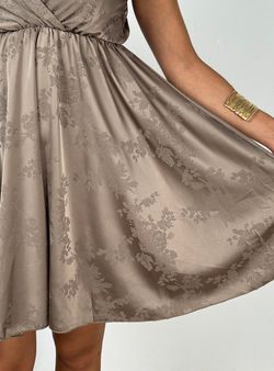 Vestido corto Diana fango