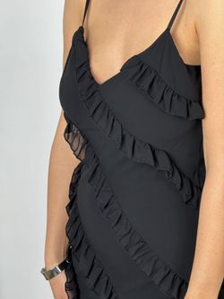 Vestido largo volantes negro