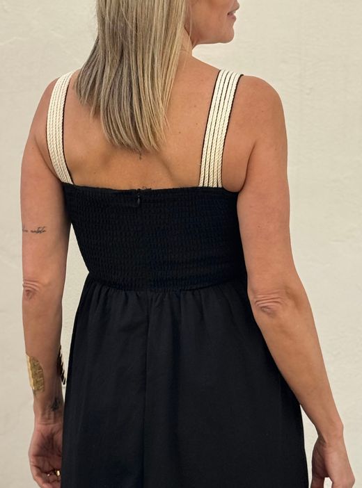 Vestido macramé Elda negro